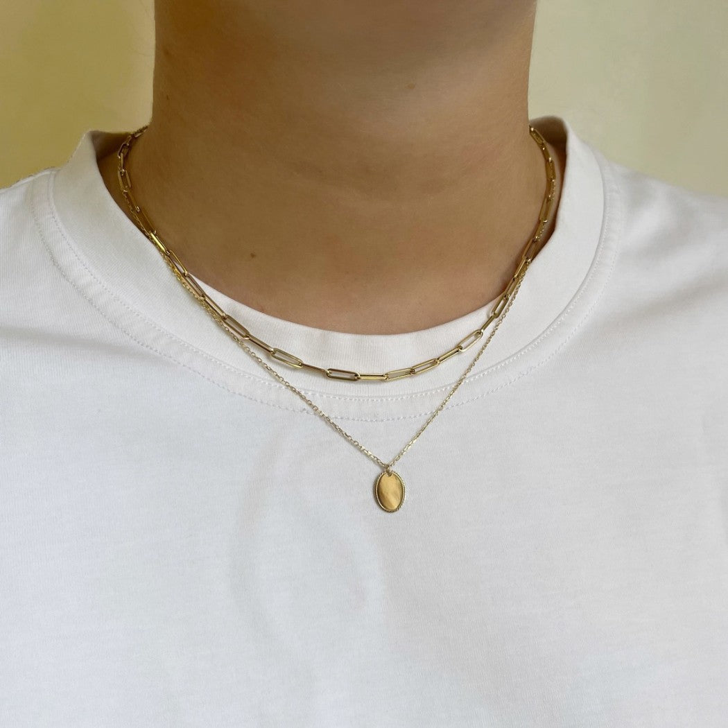 Golden Oval Plate Necklace