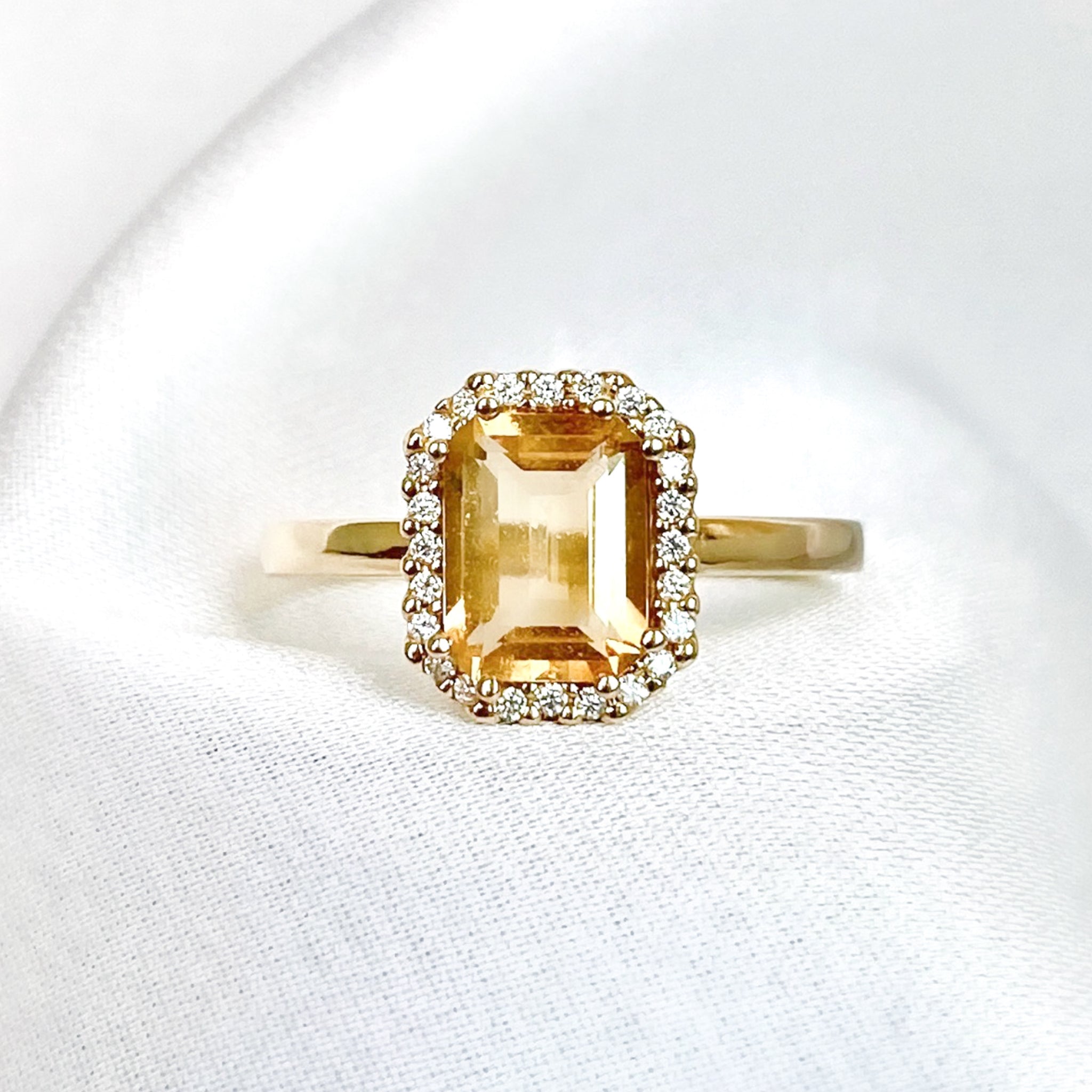 Citrine & Diamonds Beauty Ring
