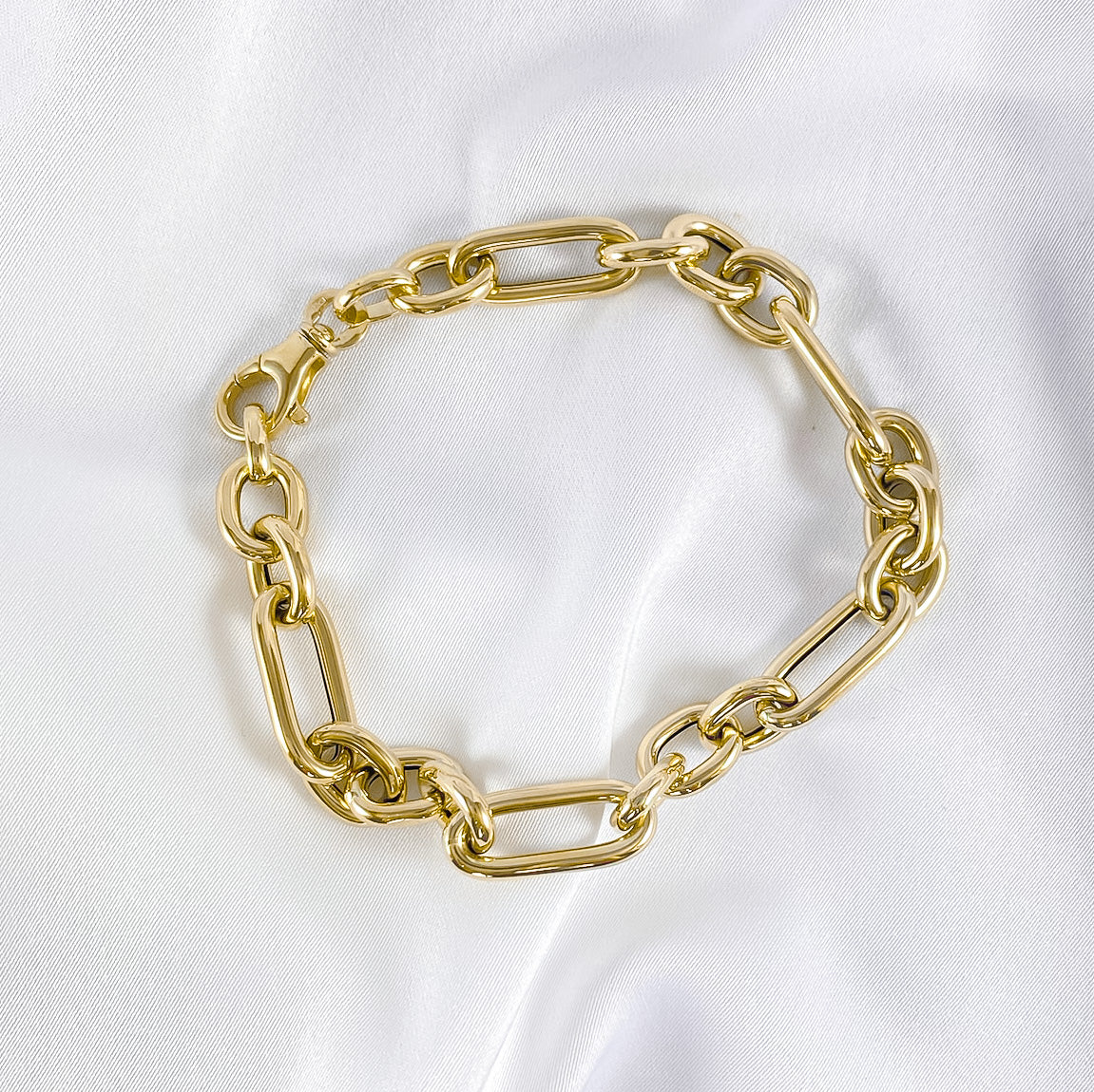 Unique Bold Chain Bracelet