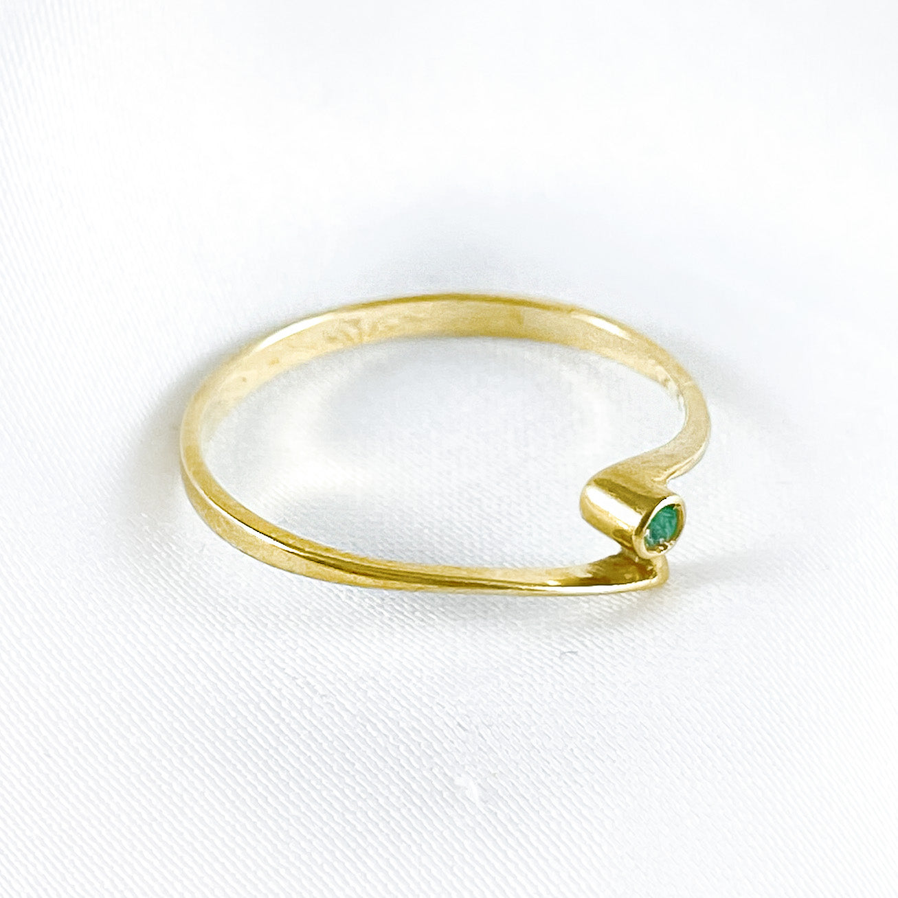 Unique Delicate Emerald Ring