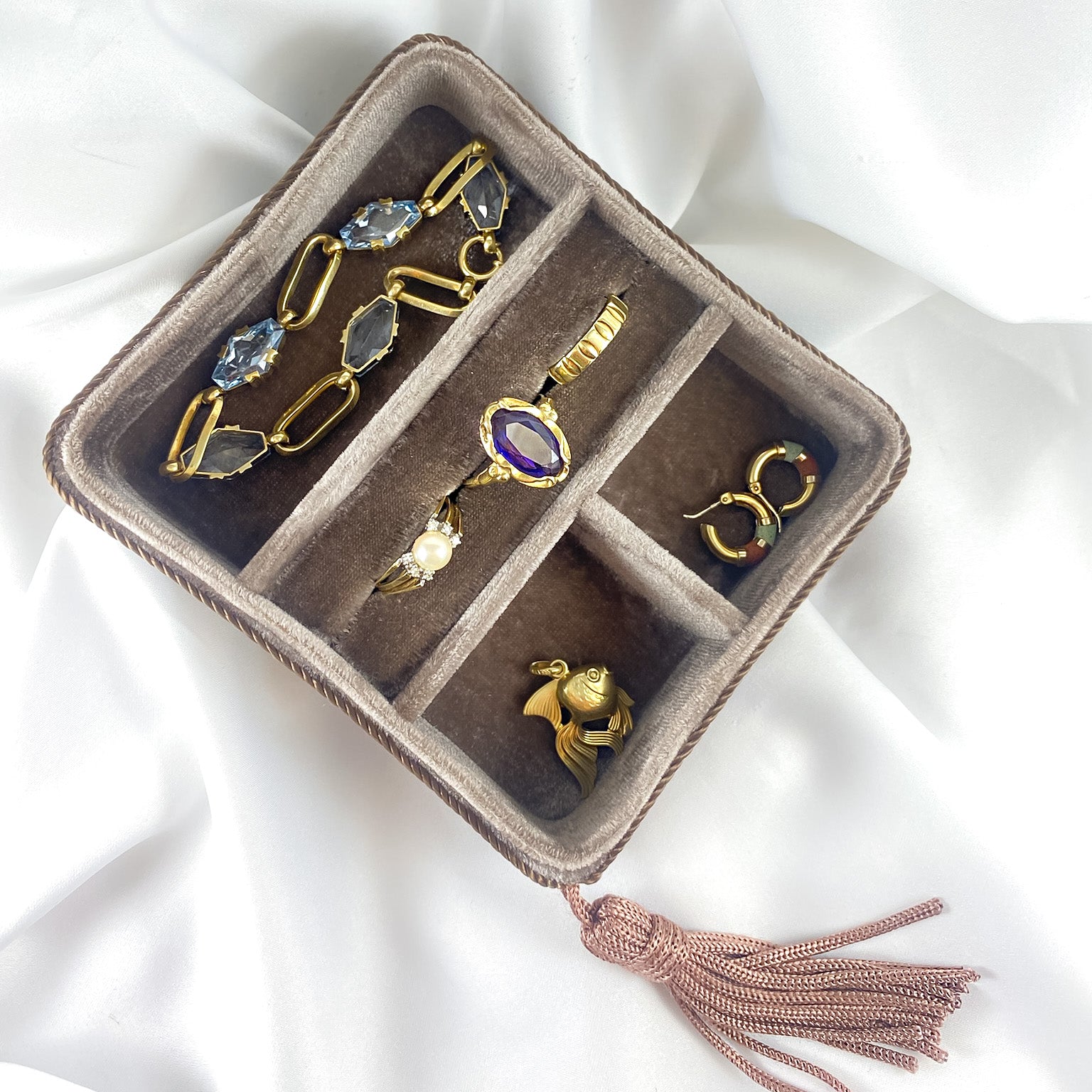 Oro Jewellery Box