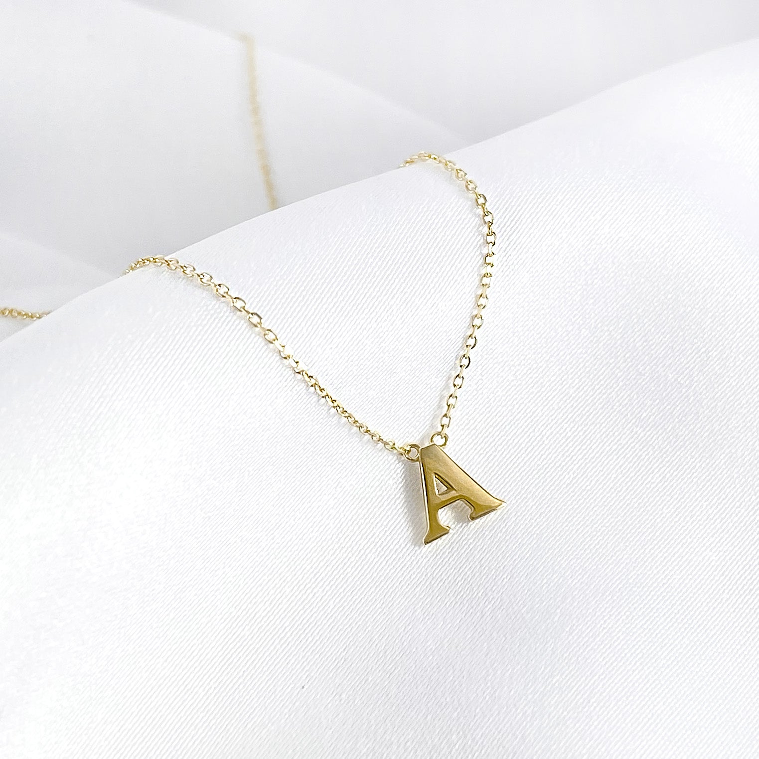Oro Letter Necklace