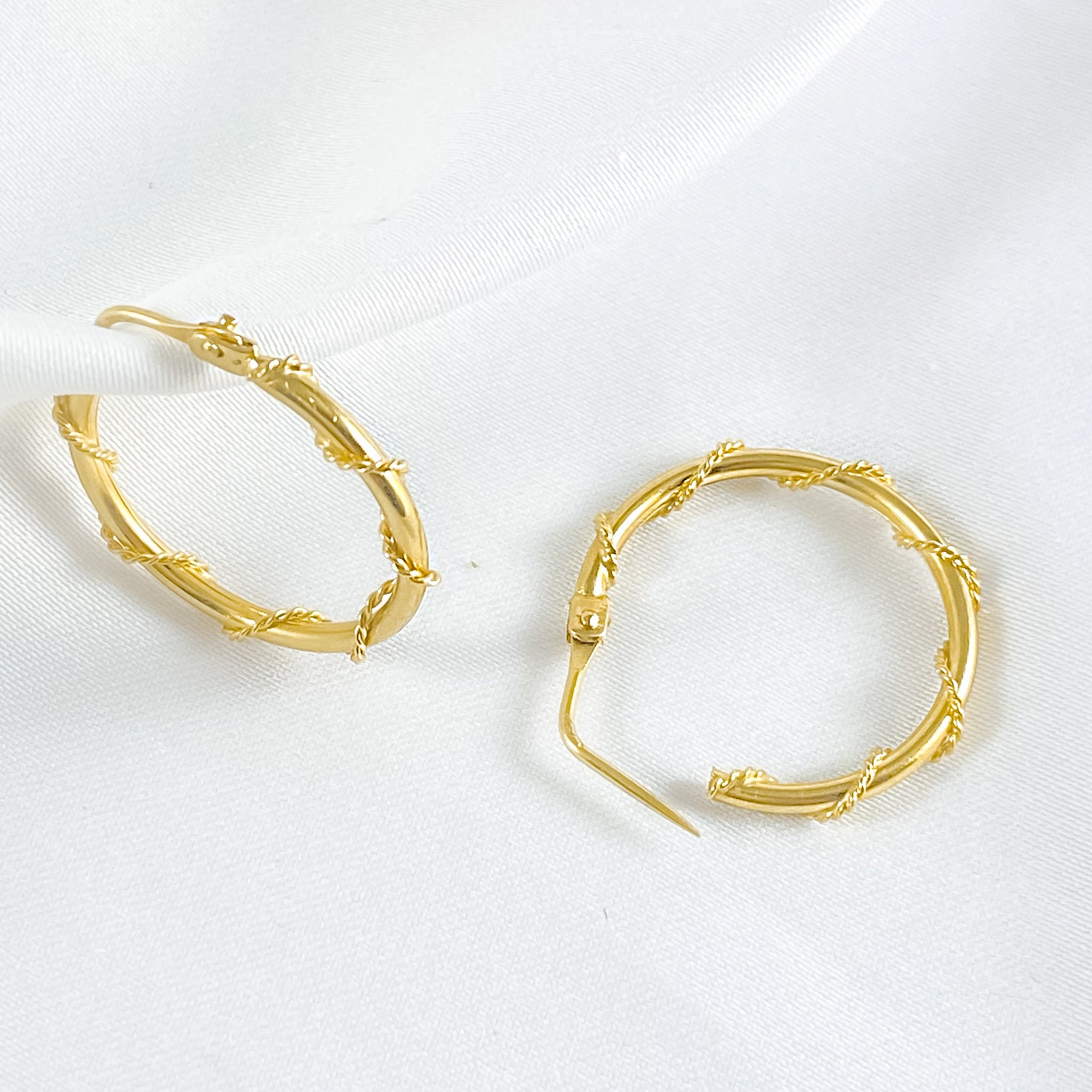 Hoops With Rope Detail