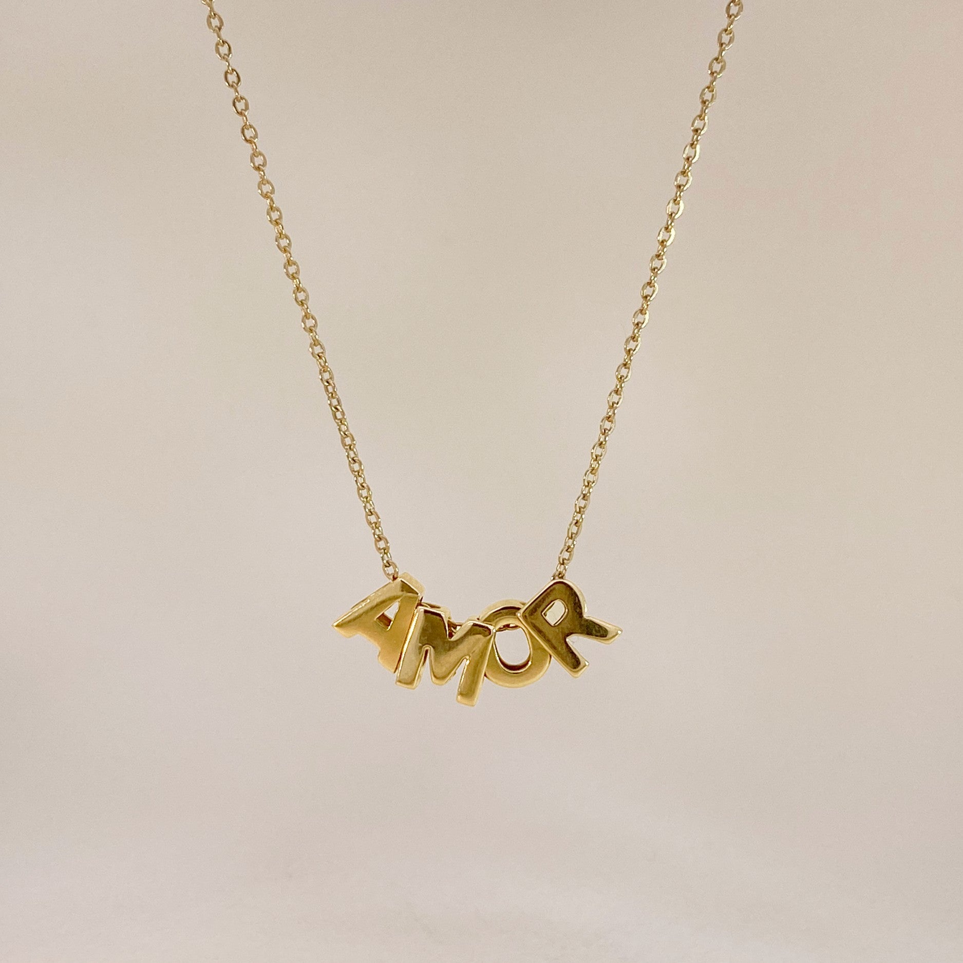 Amor necklace