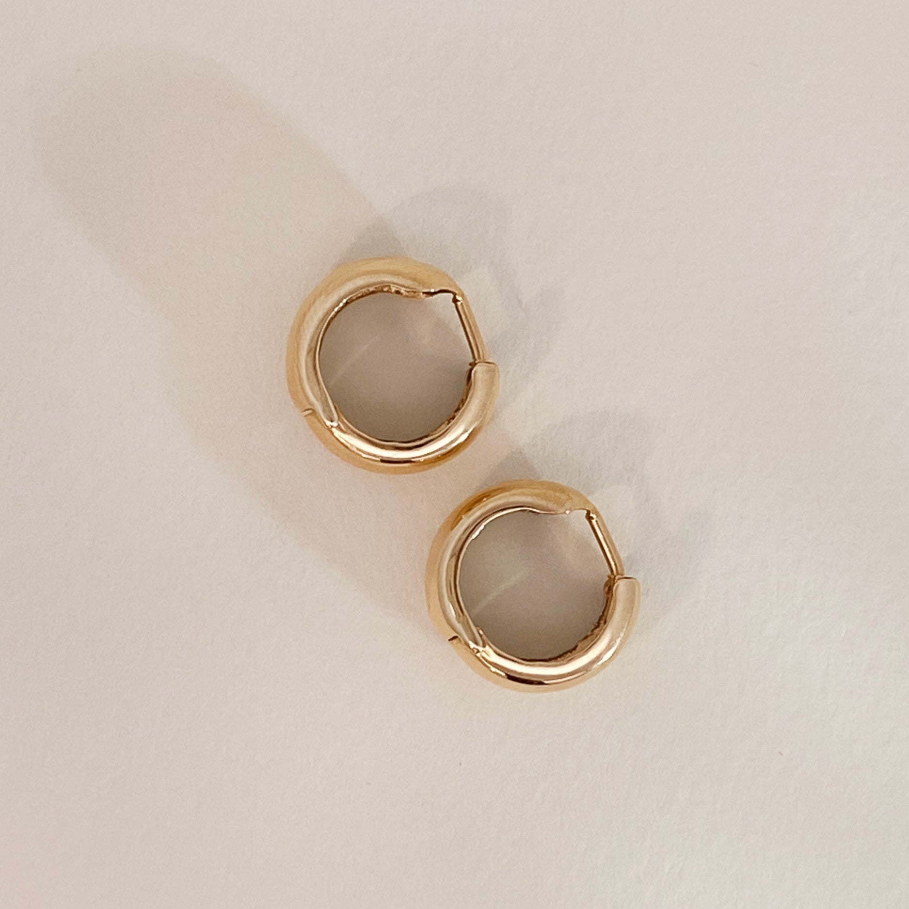 Chubby hoops gold