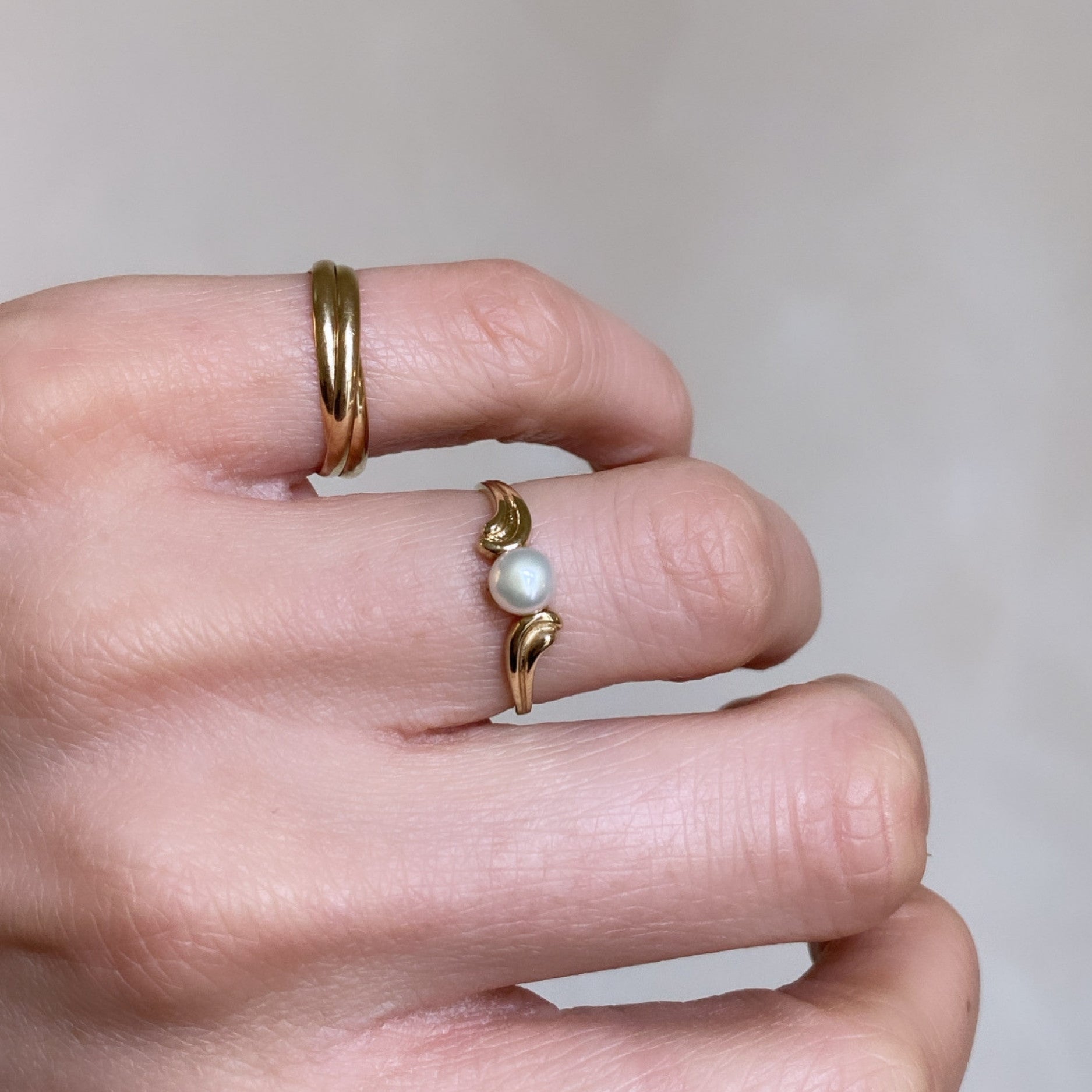 Vintage Golden Pearl Ring