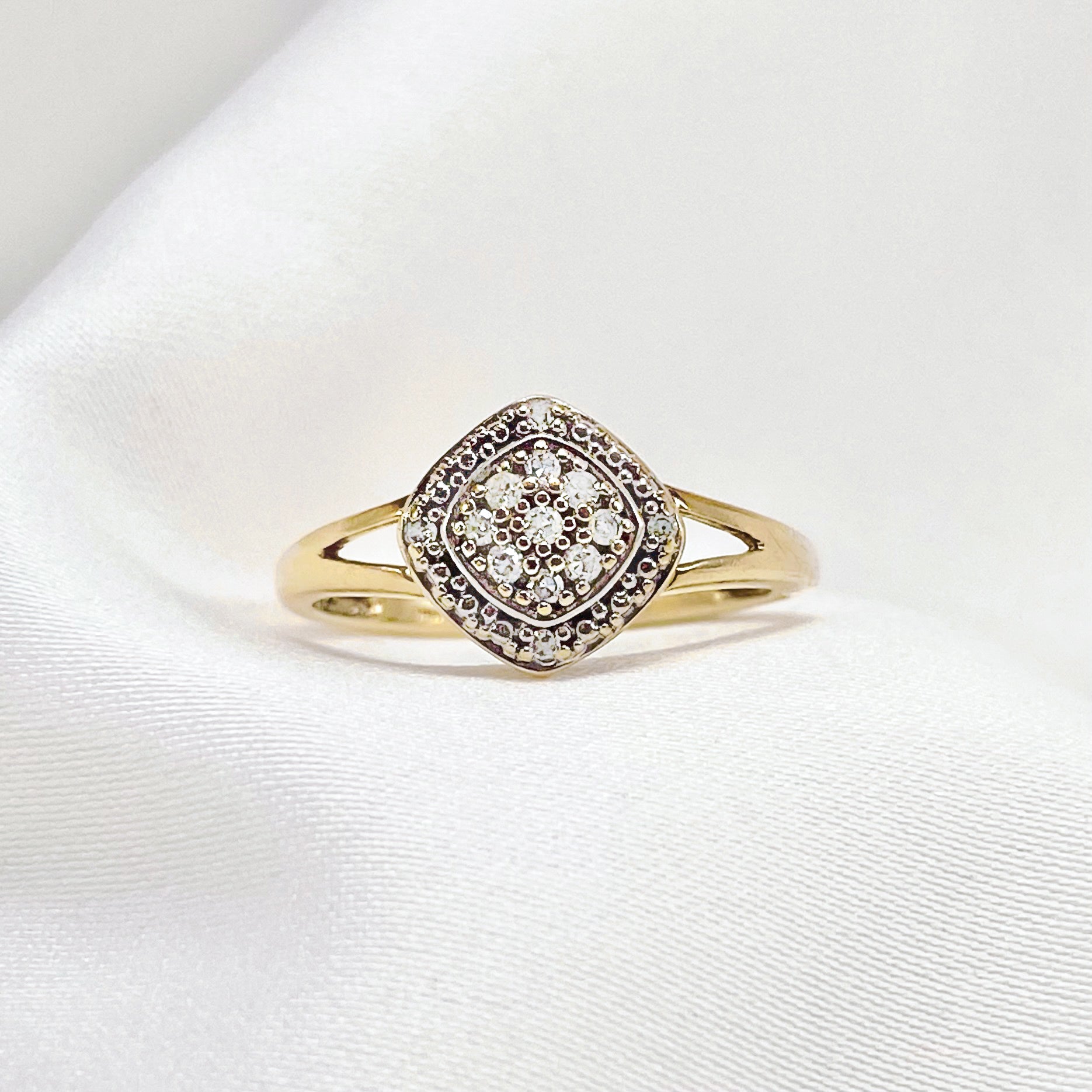 Unique Vintage Diamond Ring