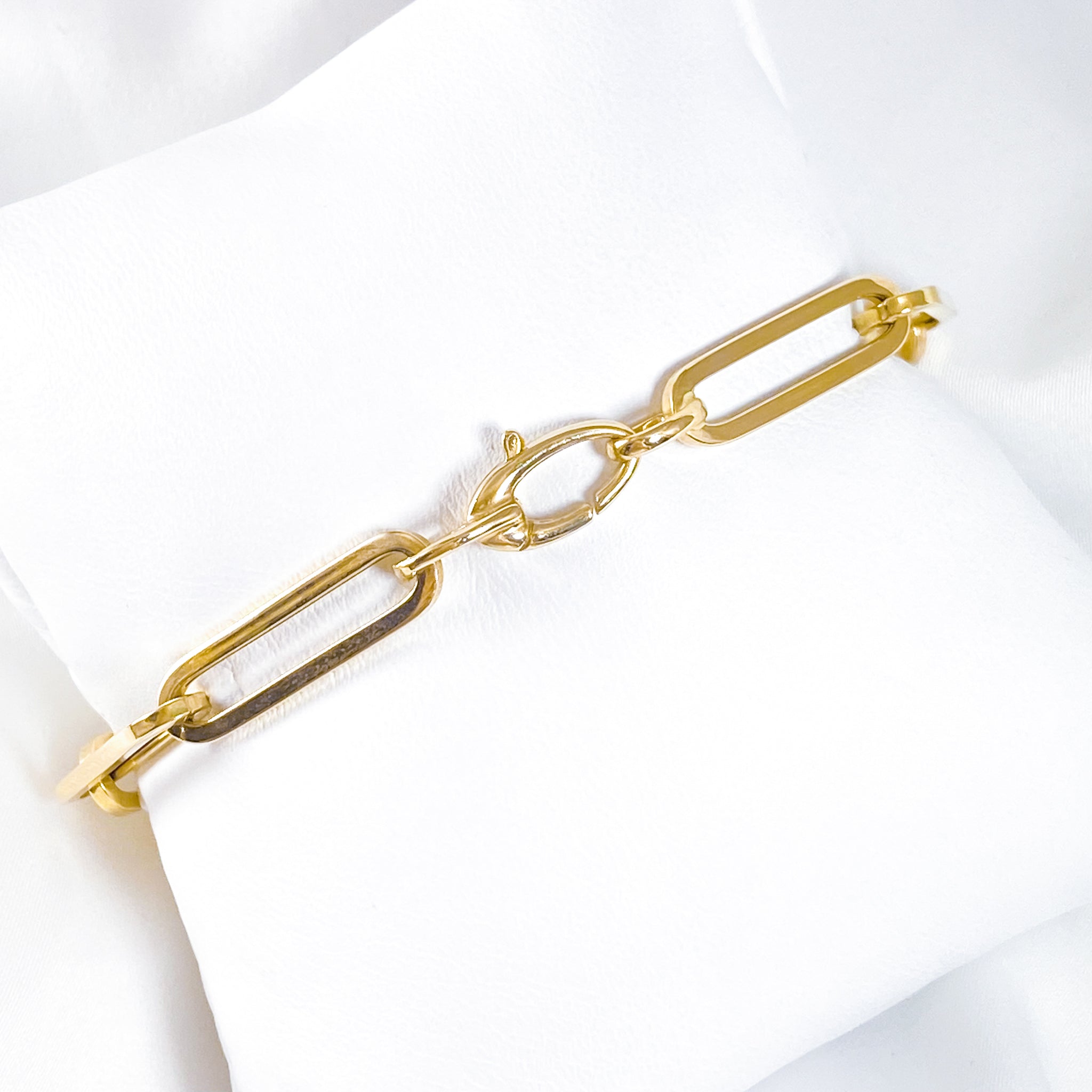 Bold Chain Link Bracelet