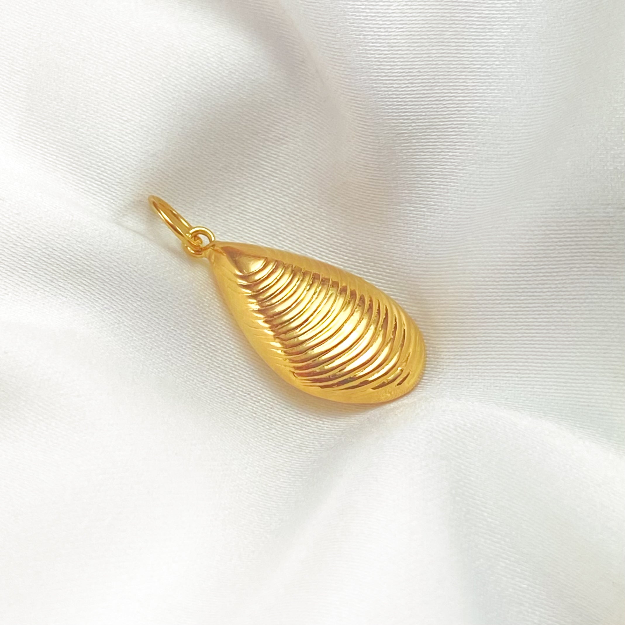 Gold Mussel Charm
