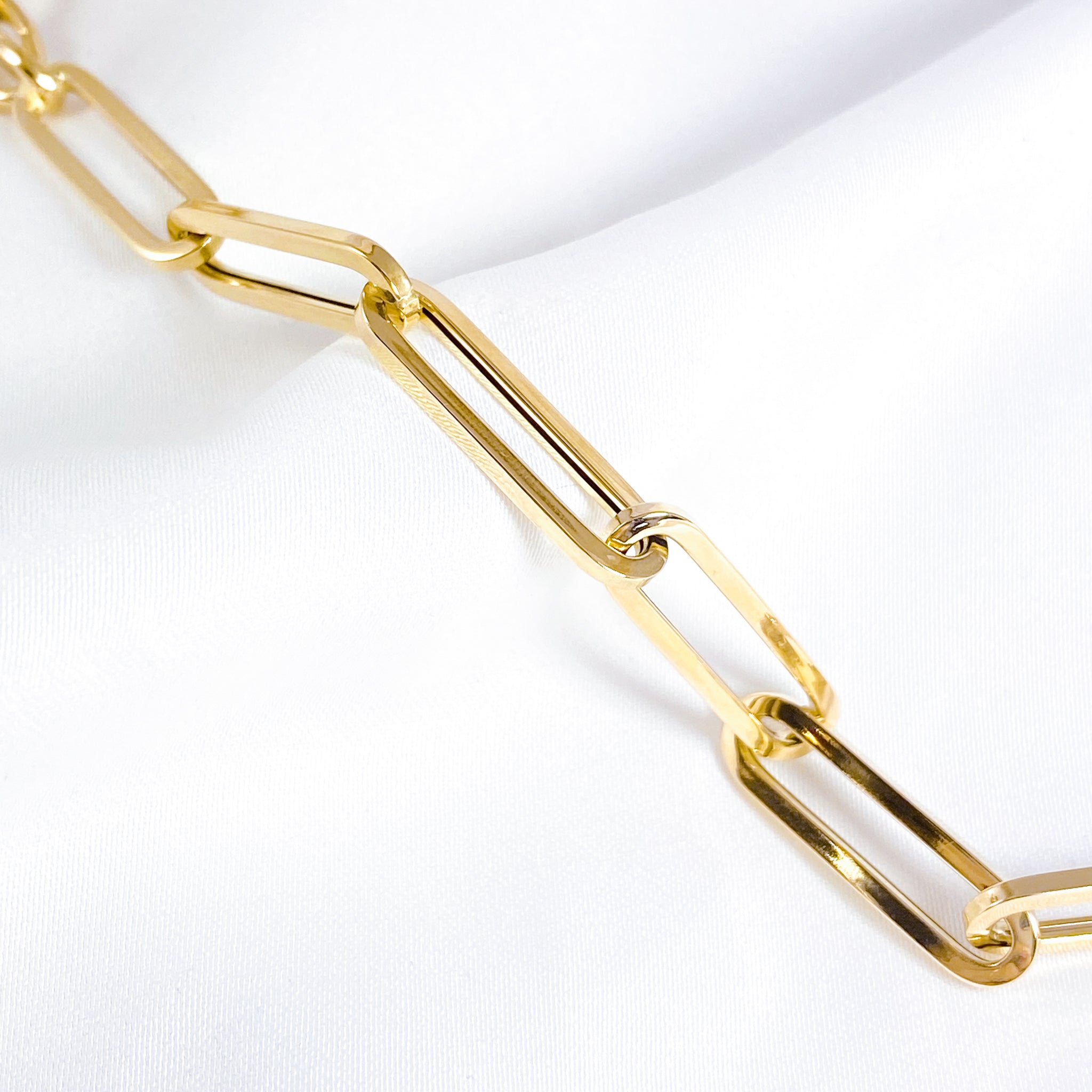 Bold Chain Link Bracelet