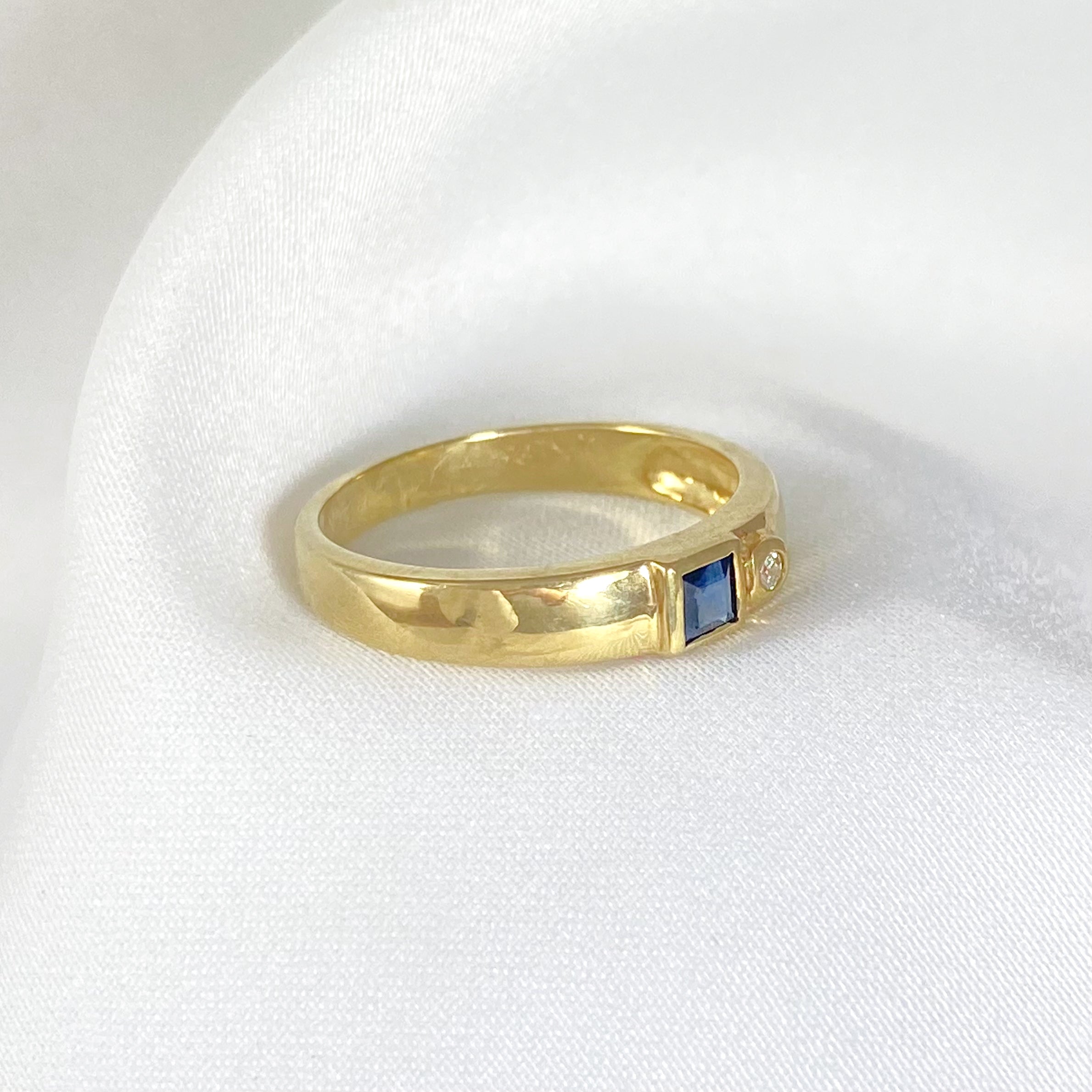 Squared Sapphire & Diamond Ring